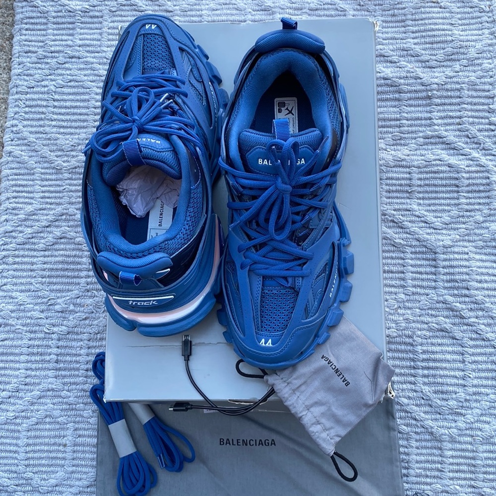 AUTHENTIC Balenciaga Track Sneaker LED monocolor upper Blue/Grey/White MENS 44